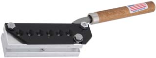 Lee .509" round ball mold,
six (6) cavity mold blocks,
with cam-action sprue plate,
requires Lee handles